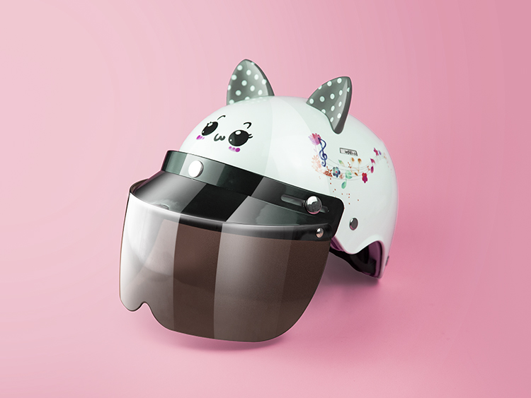 女电动车头盔四季可爱半盔安全帽现货 女电动车头盔四季可爱半盔安全帽现货